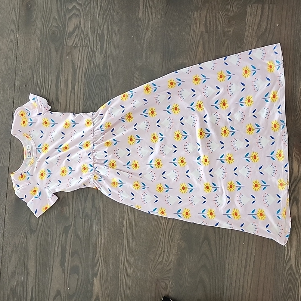 Size 5/6 dot dot smile maxi